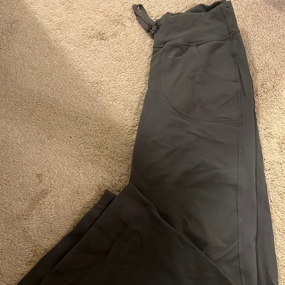 Wide leg draw string lulu sweatpants